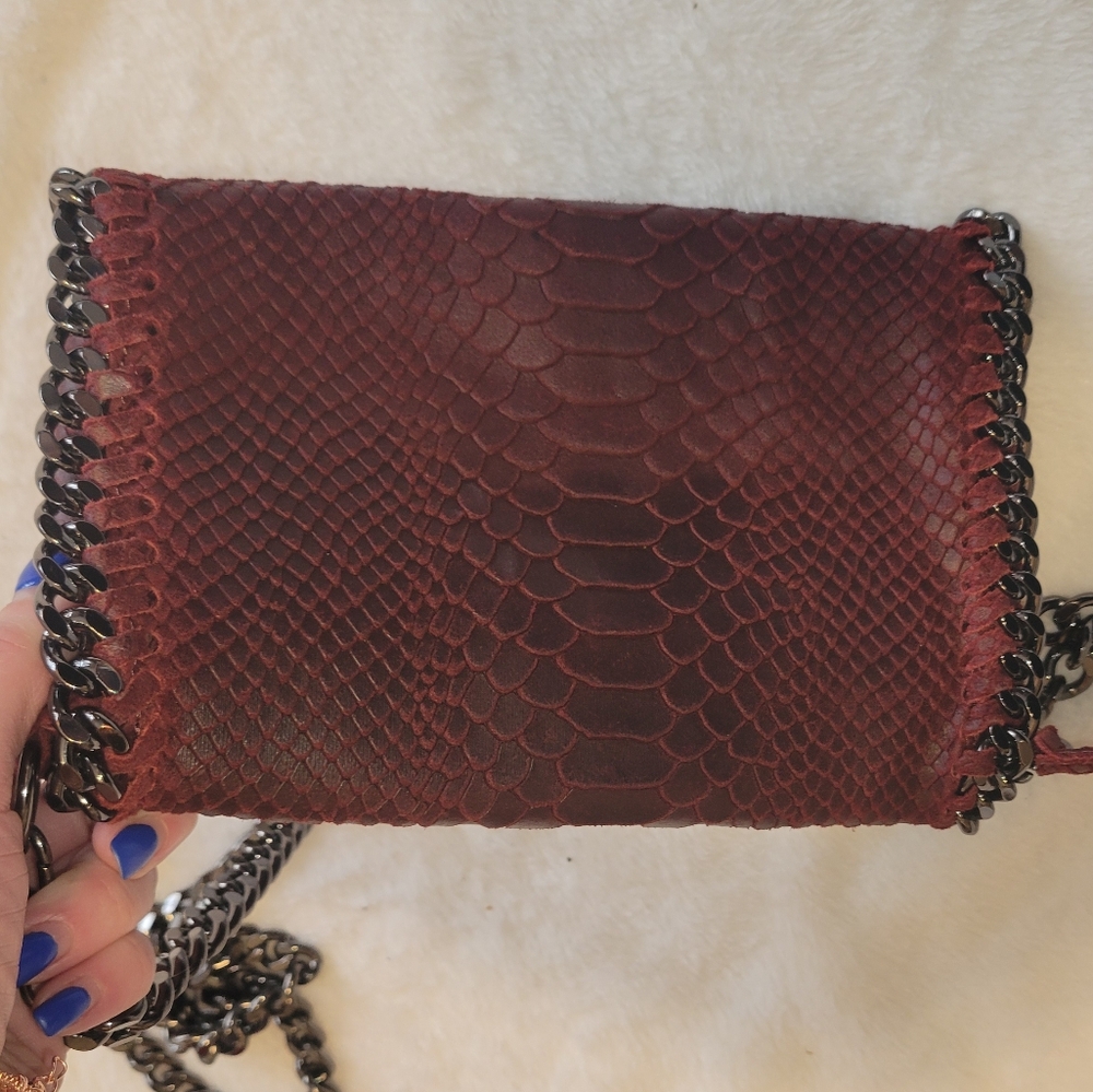 Italian Leather Snake Embossed Chain Trim Crossbody Bag Burgundy Falabella Style - Picture 8 of 8